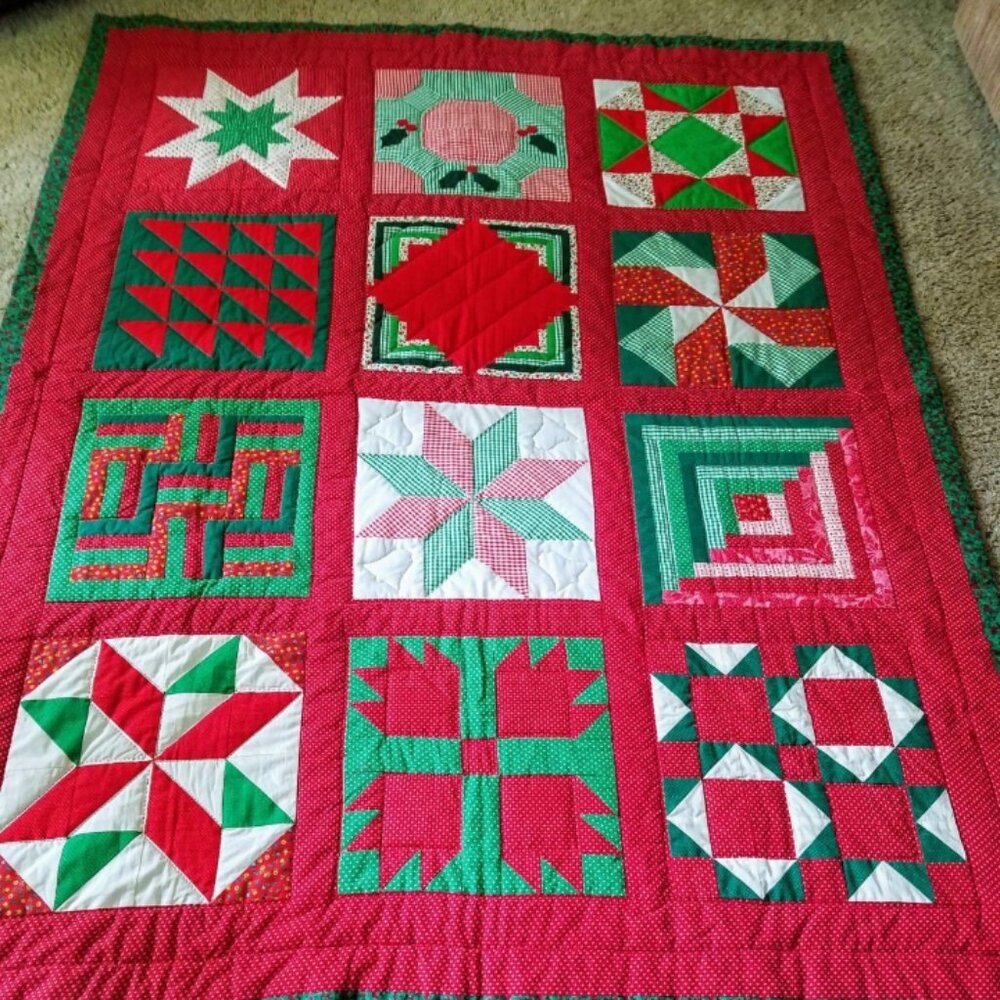 Handmade Holiday Christmas Quilt